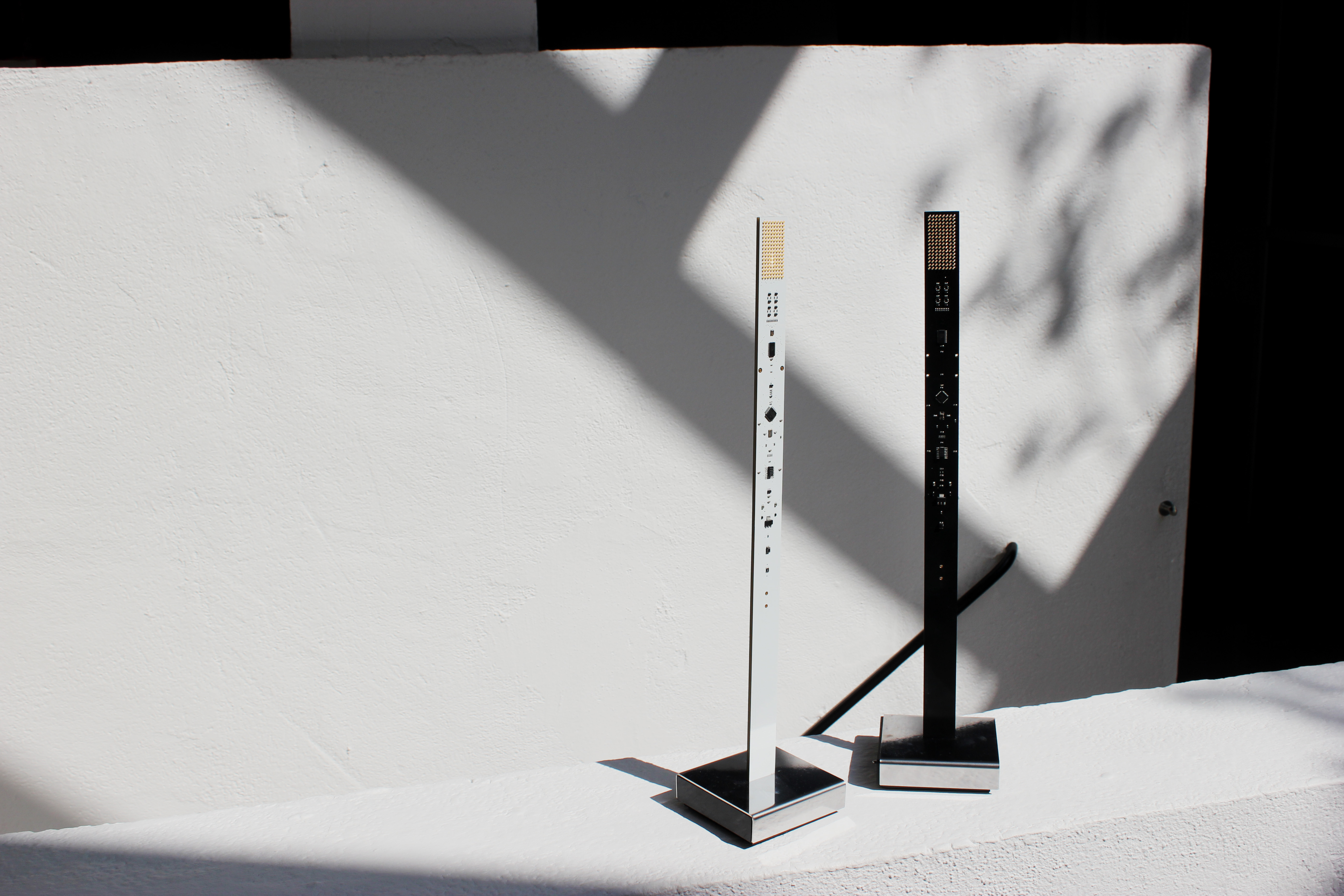 Table lighting object My New Flame by Moritz Waldemeyer, Ingo Maurer & Team